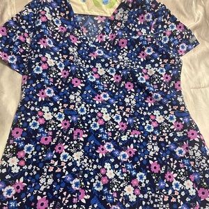 Women’s scrub top- size medium
